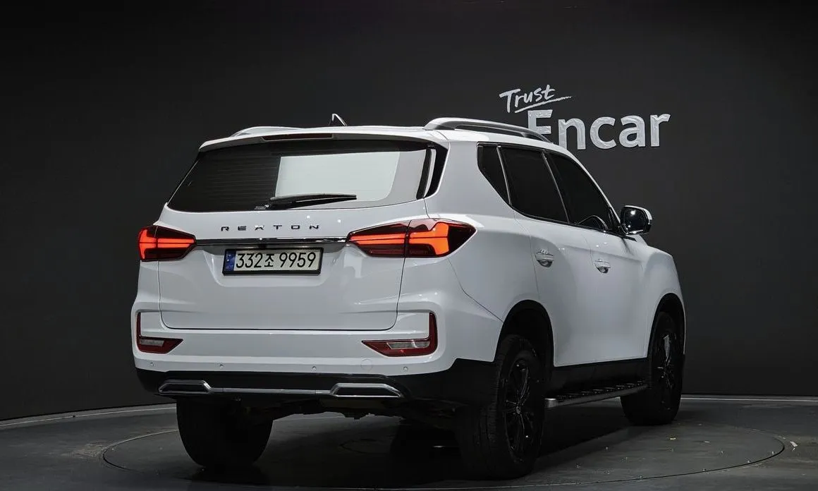 KG Mobility (Ssangyong) Rexton — фото 3