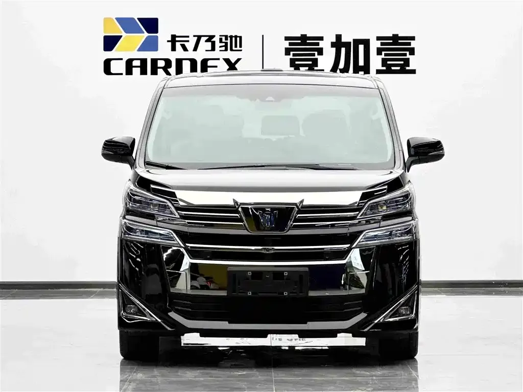 Toyota Vellfire — фото 3