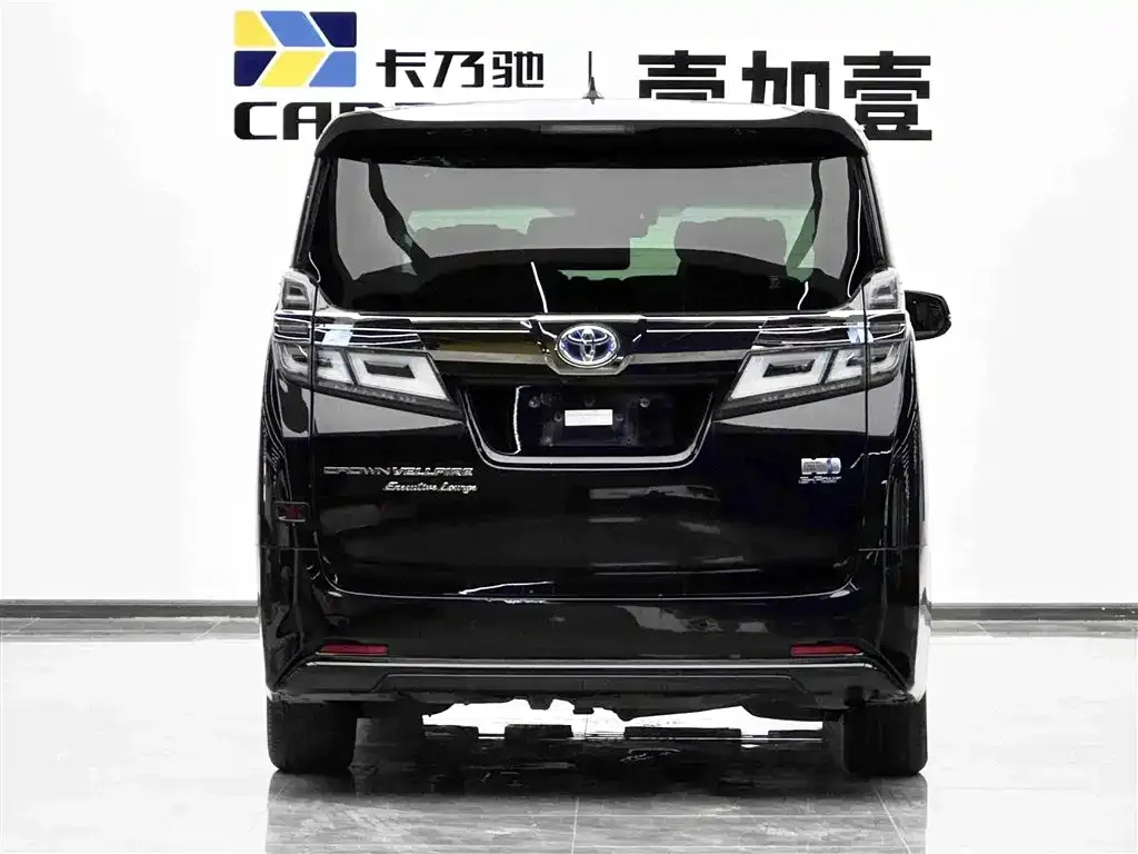 Toyota Vellfire — фото 9