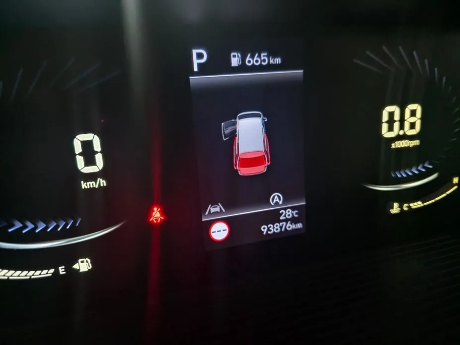 Hyundai Staria — фото 2