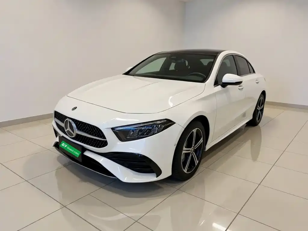 Mercedes-Benz A-Class — фото 1