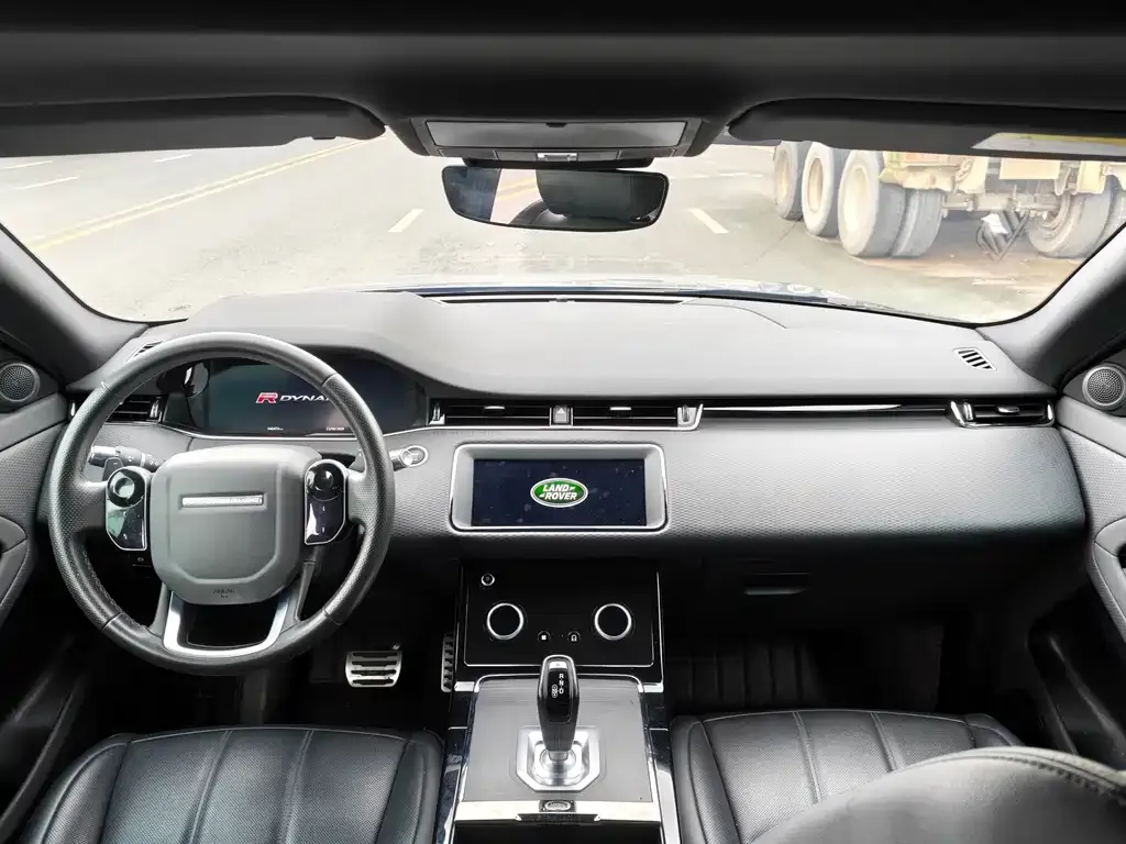 Land Rover Evoque — фото 9