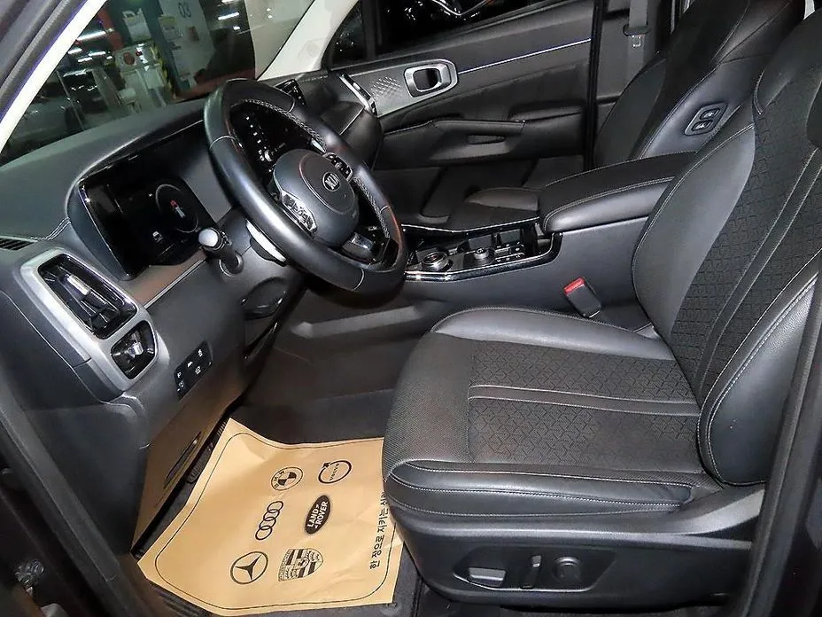 Kia Sorento — фото 4