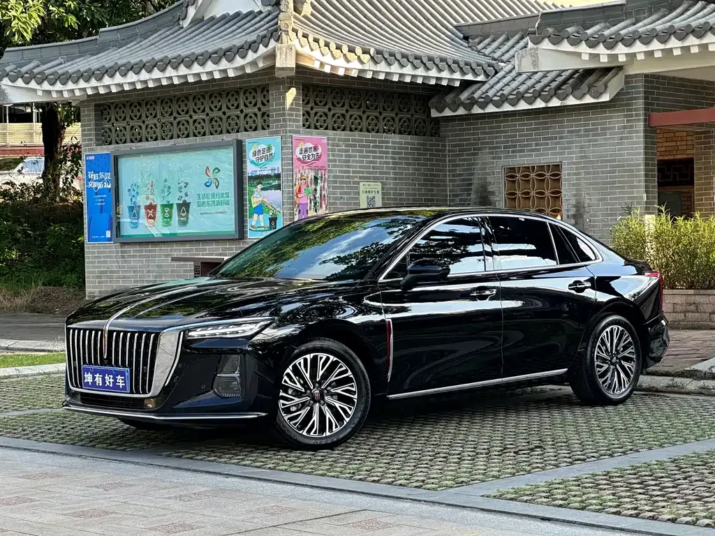 Hongqi H5 — фото 1