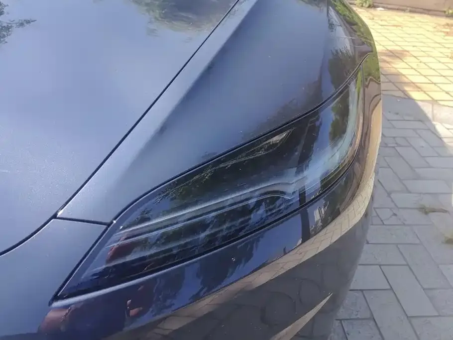 Tesla Model 3 — фото 3
