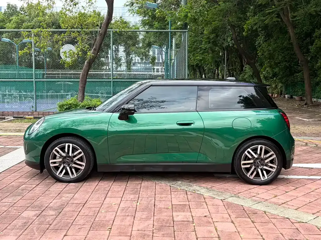 MINI Cooper EV — фото 4