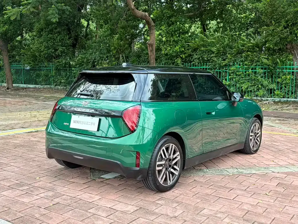 MINI Cooper EV — фото 10