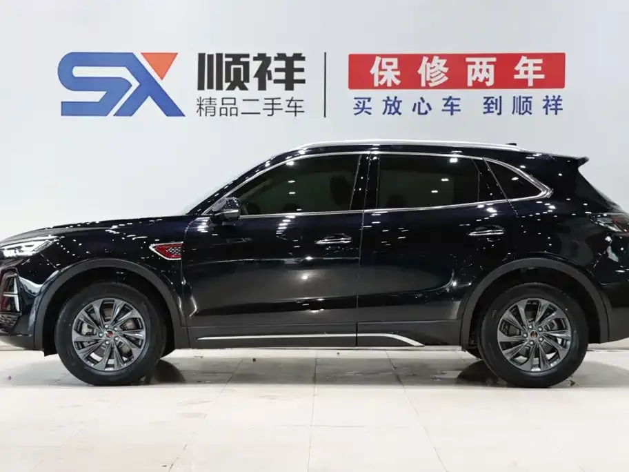 Hongqi HS5 — фото 3