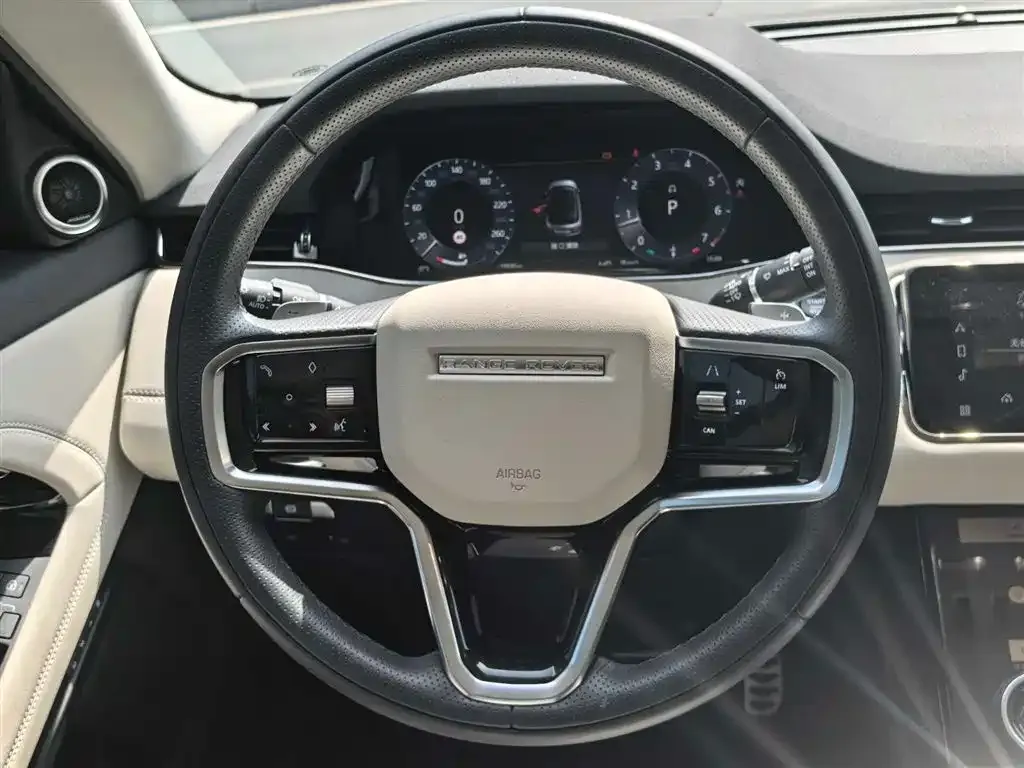 Land Rover Evoque — фото 7