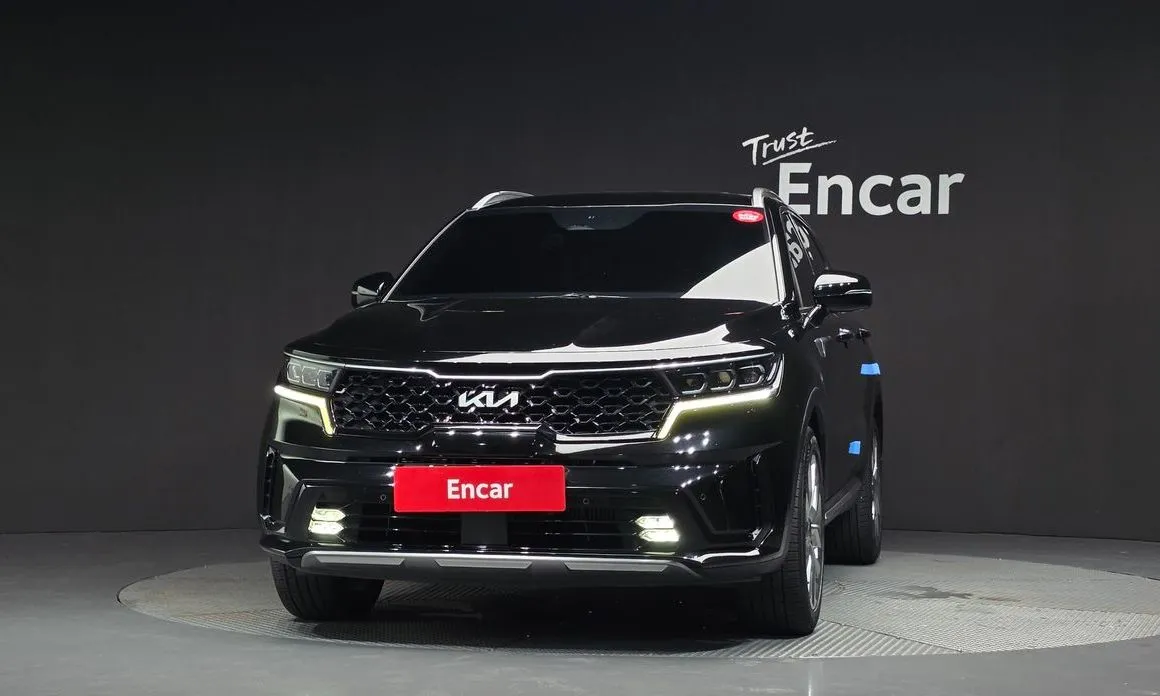 Kia Sorento — фото 7