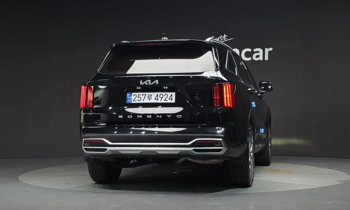 Kia Sorento — фото 4