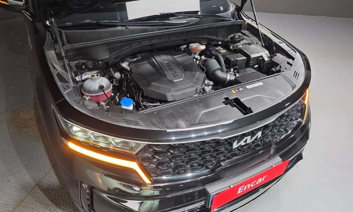 Kia Sorento — фото 10