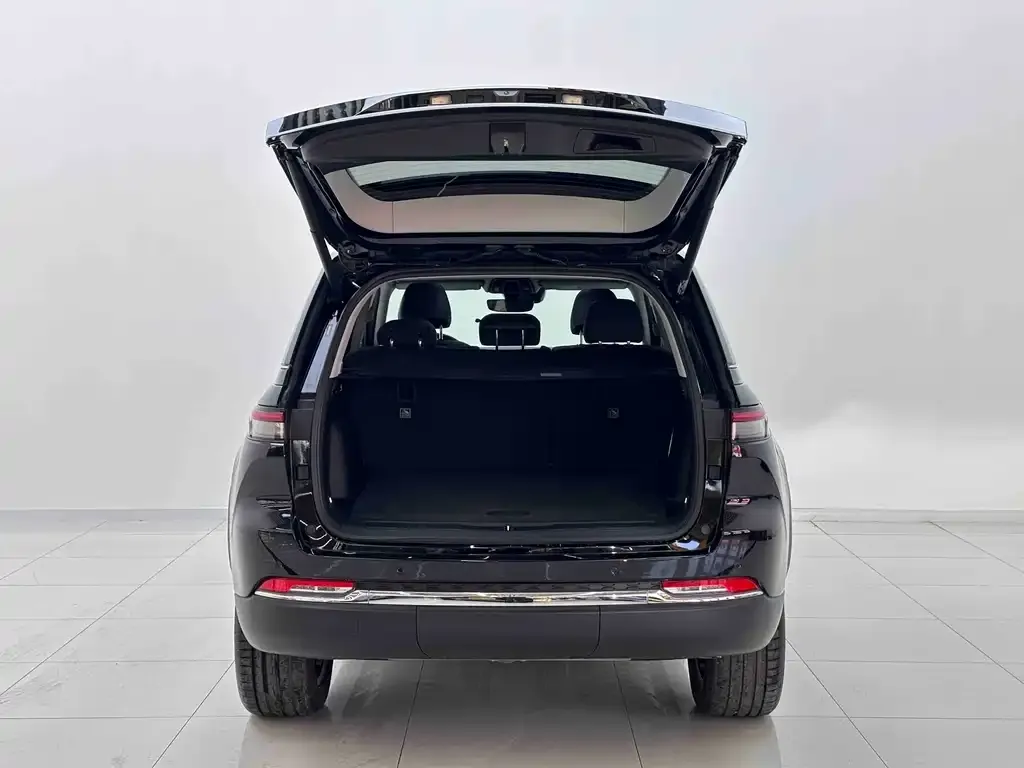 Jeep Grand Cherokee 4xe (Import) — фото 3