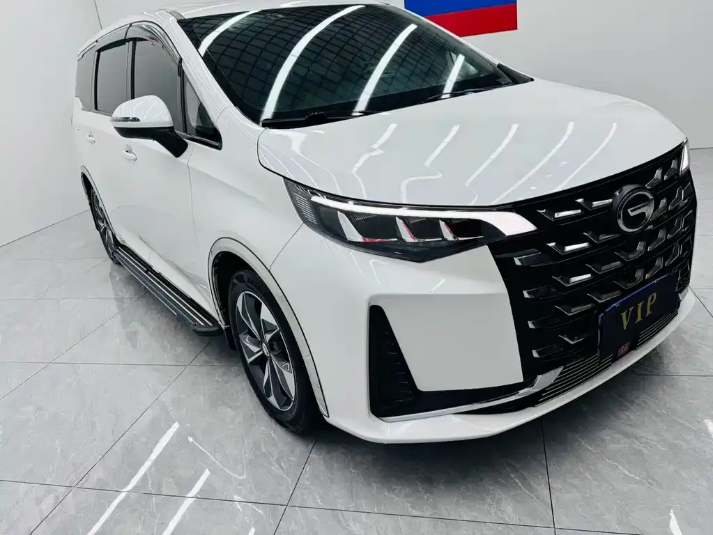 GAC Motor Trumpchi M6 — фото 2