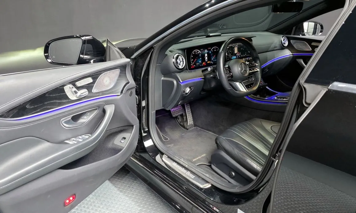 Mercedes-Benz CLS-Class — фото 10