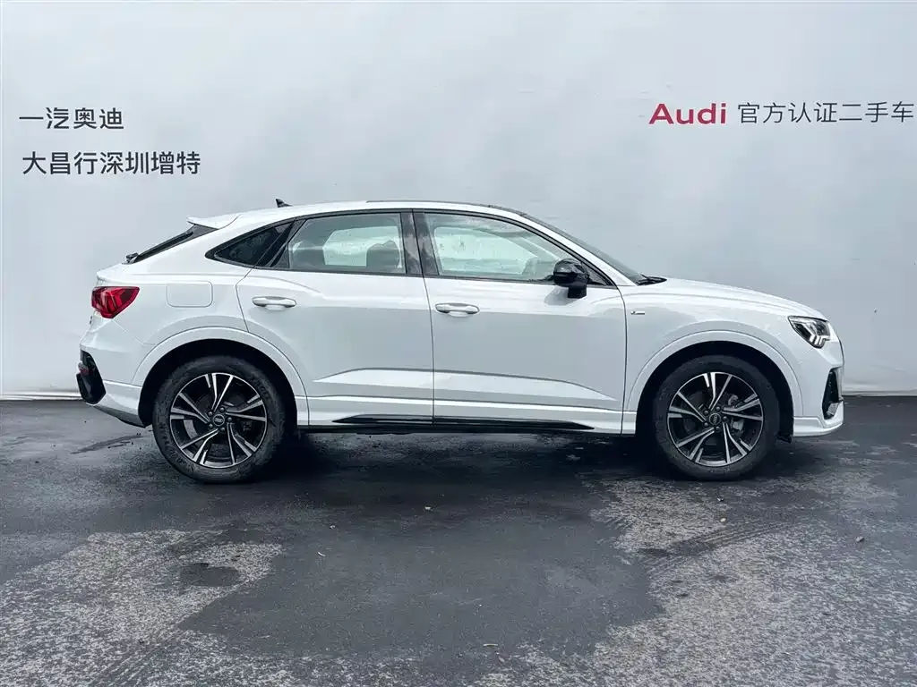 Audi Q3 Sportback — фото 7