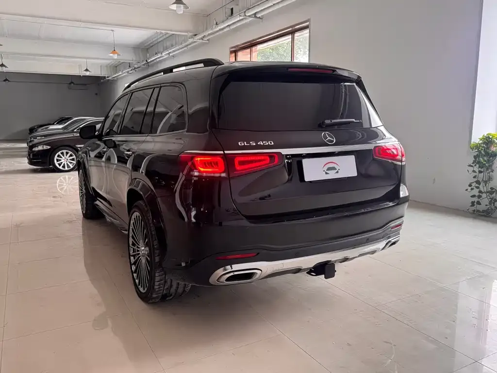 Mercedes-Benz GLS — фото 9