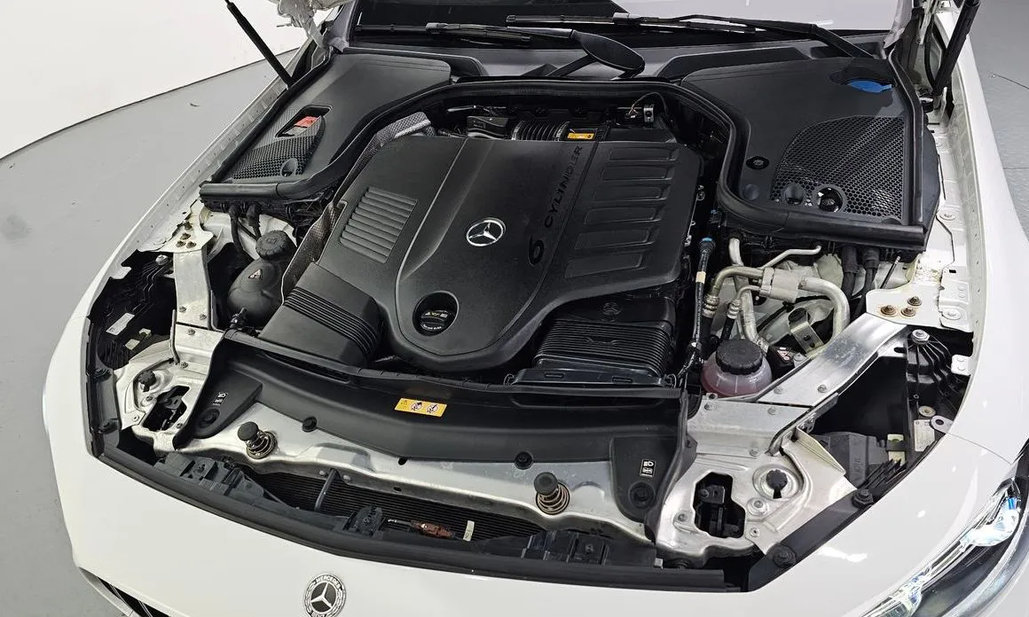 Mercedes-Benz CLS-Class — фото 10