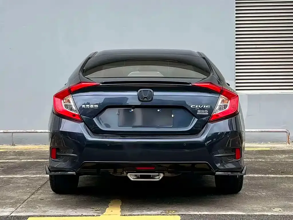 Honda Civic — фото 4