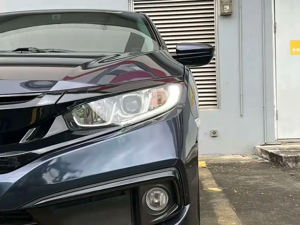 Honda Civic — фото 2