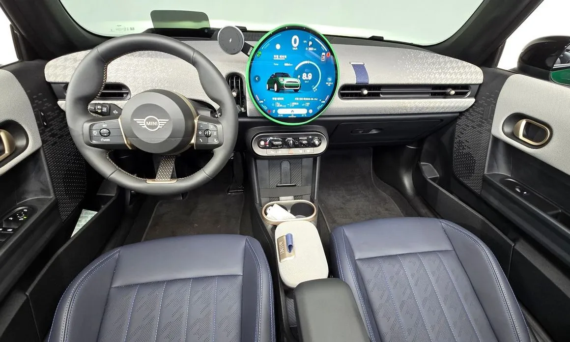Mini Cooper Convertible — фото 10