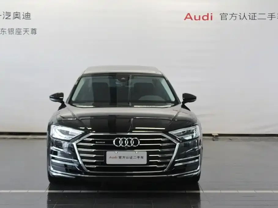 Audi A8 — фото 10