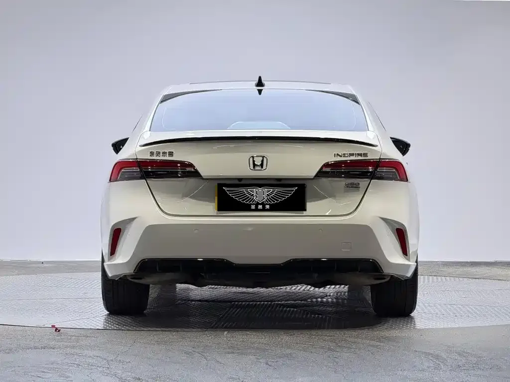Honda Inspire — фото 4