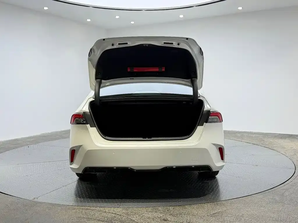 Honda Inspire — фото 10
