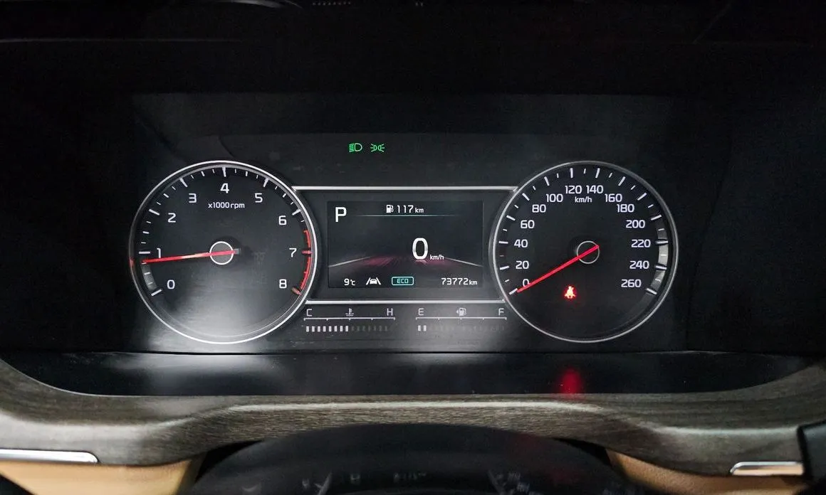 Kia Sorento — фото 4