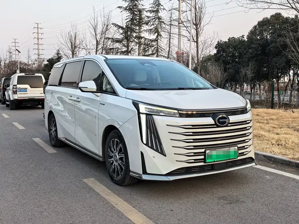 GAC Motor Trumpchi E9 — фото 10