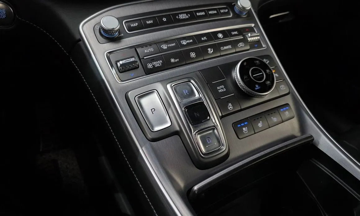 Hyundai Santafe — фото 7