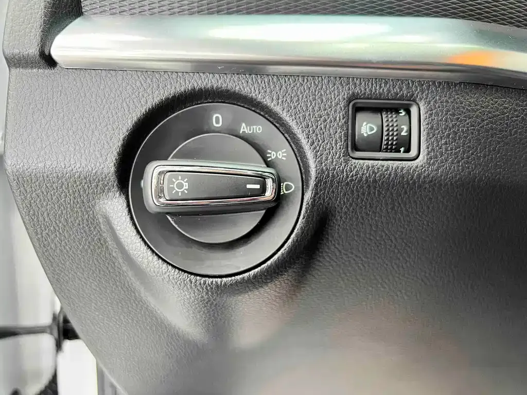 Skoda Kamiq — фото 5