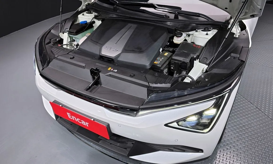 Kia EV6 — фото 9