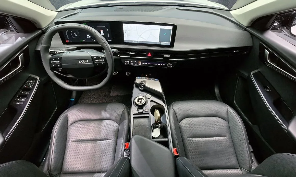 Kia EV6 — фото 7