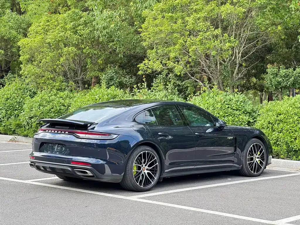 Porsche Panamera Hybrid — фото 8