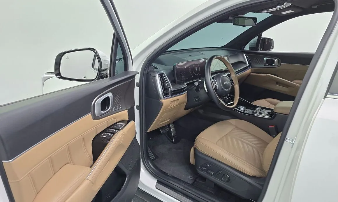 Kia Sorento — фото 9