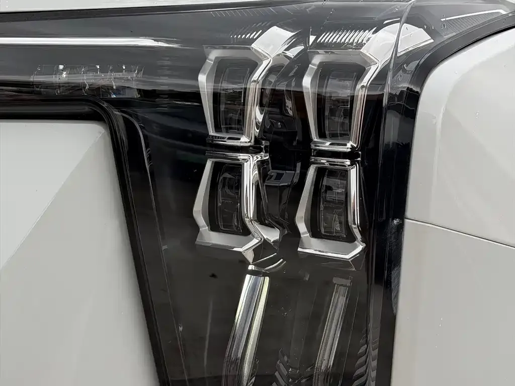 GAC Motor Trumpchi ES9 — фото 3