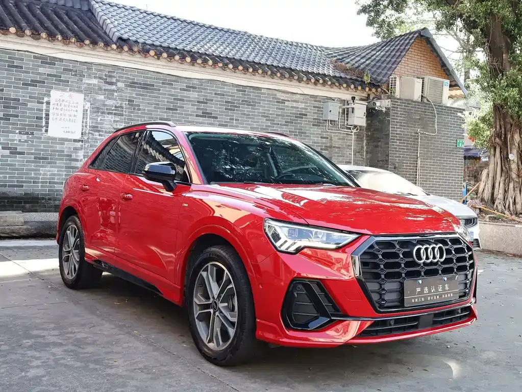 Audi Q3 — фото 5