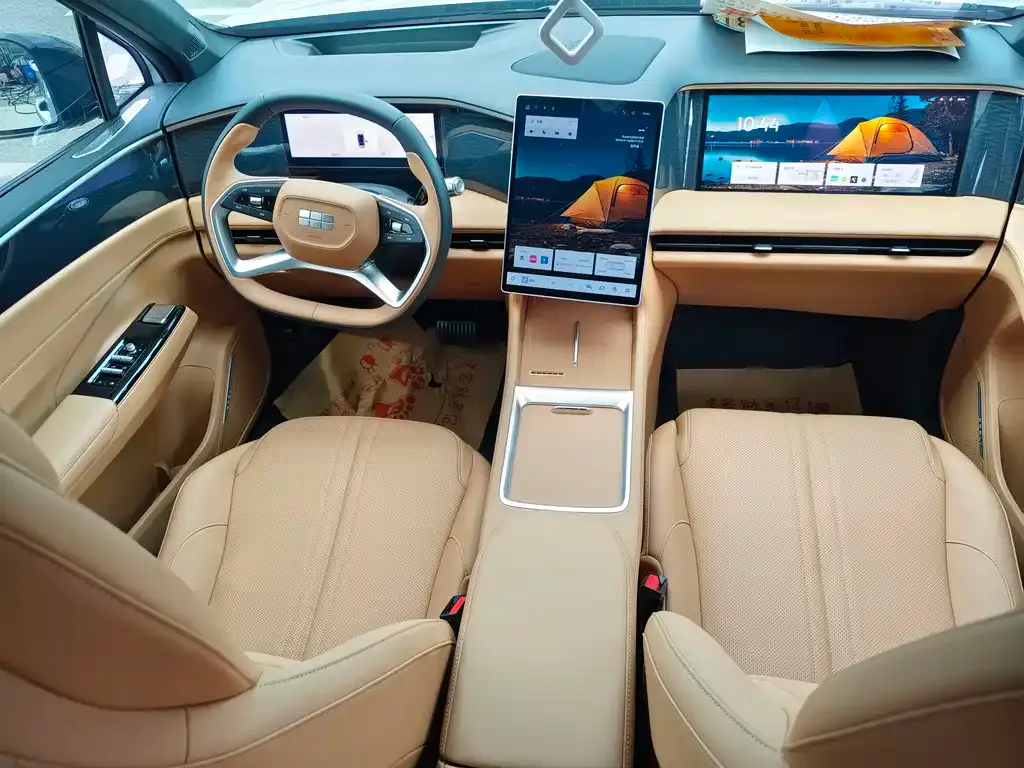 Geely Galaxy L7 — фото 6