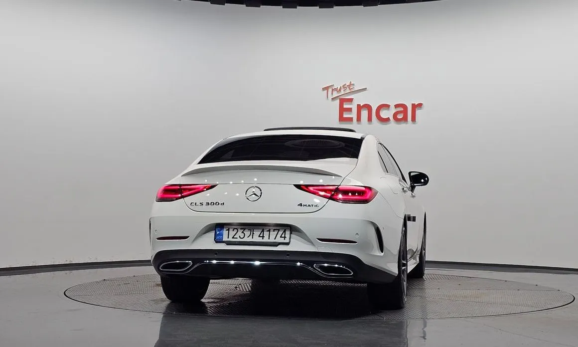 Mercedes-Benz CLS-Class — фото 2