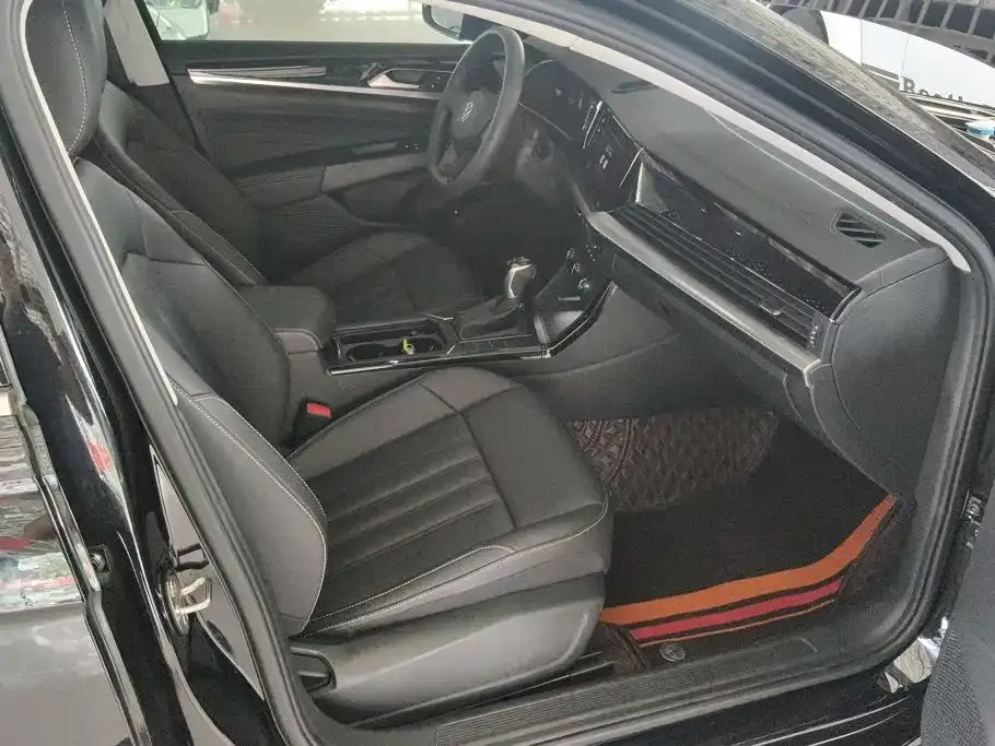 Volkswagen Passat — фото 5