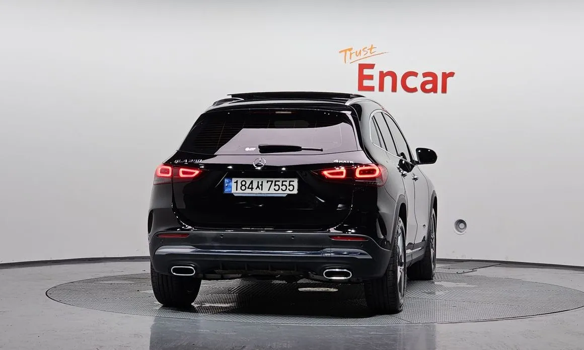 Mercedes-Benz GLA-Class — фото 7