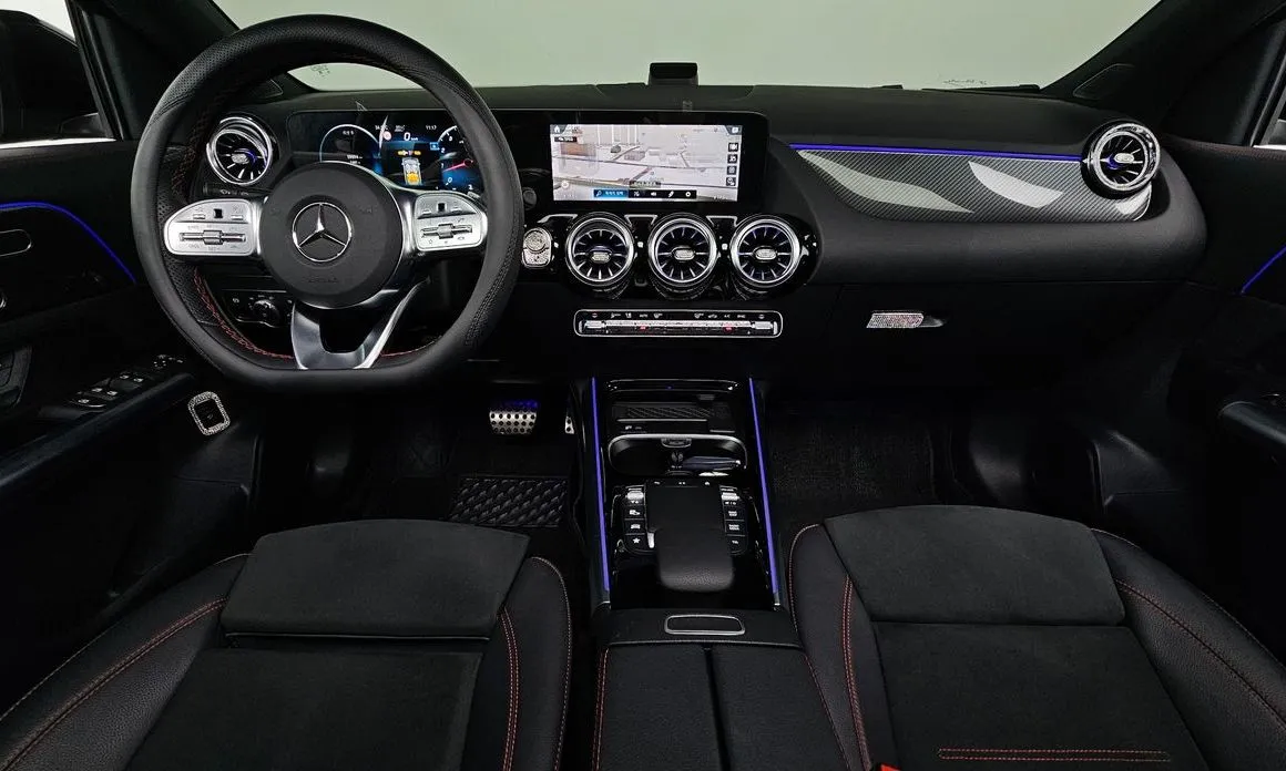 Mercedes-Benz GLA-Class — фото 10