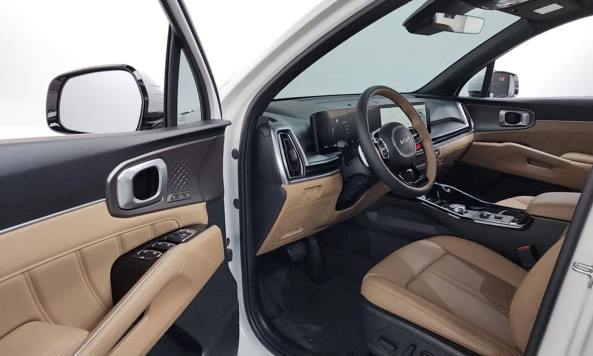 Kia Sorento — фото 8