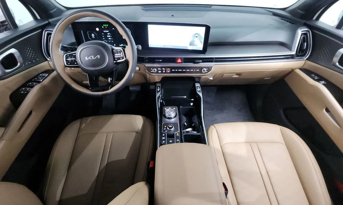 Kia Sorento — фото 6