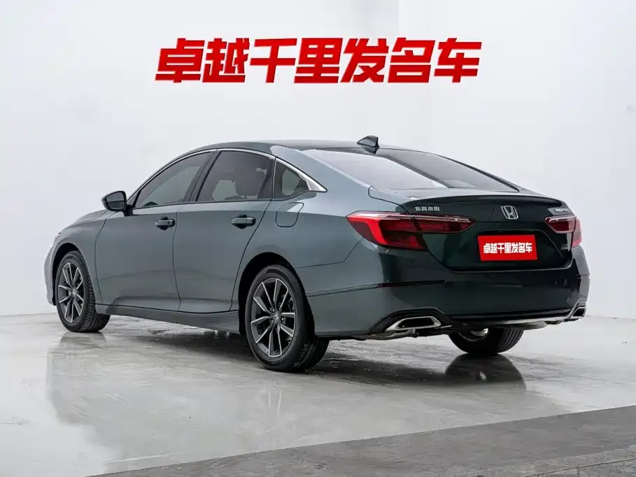 Honda Inspire — фото 8