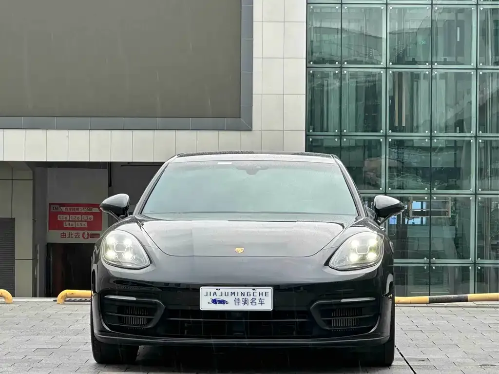 Porsche Panamera — фото 2