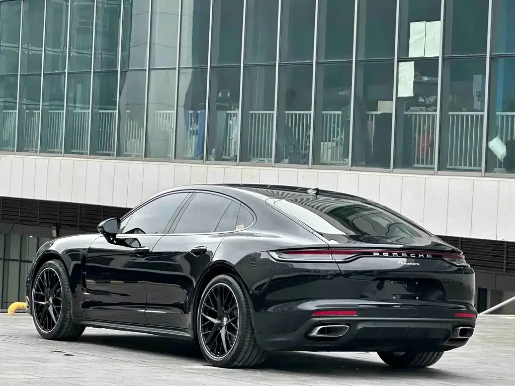 Porsche Panamera — фото 6