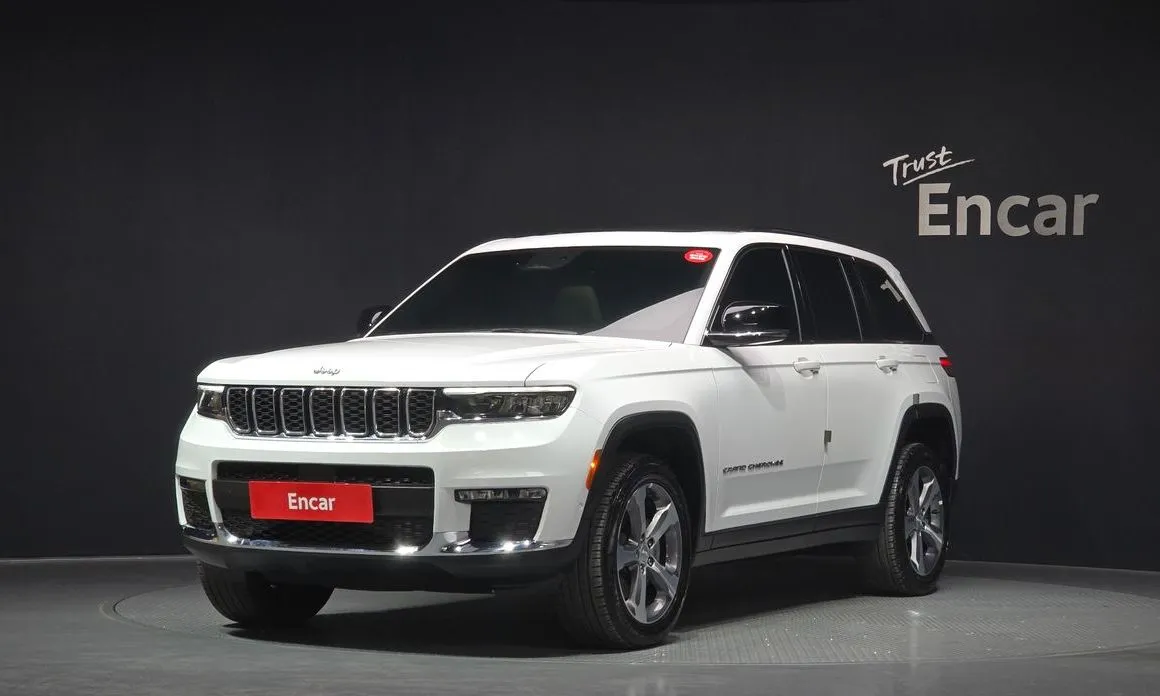 Jeep Cherokee — фото 1