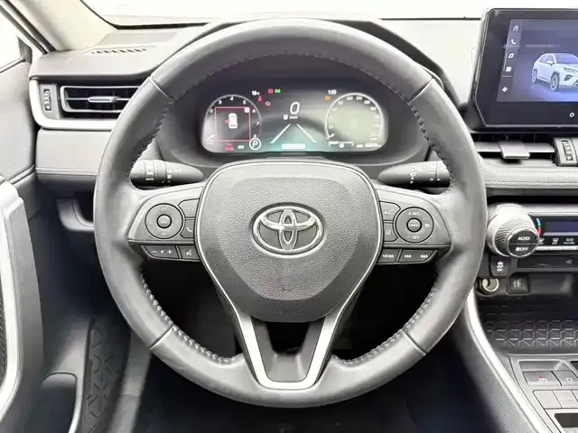 Toyota Wildlander — фото 10